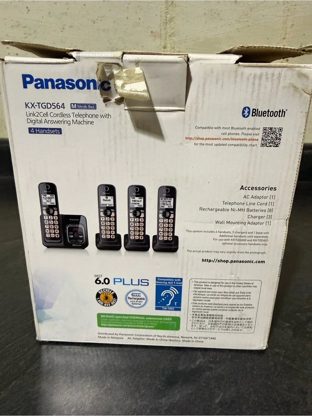 Panasonic KX-TGD564M Single Line DECT 6.0 Cordless Phone 4 Handsets Open Box